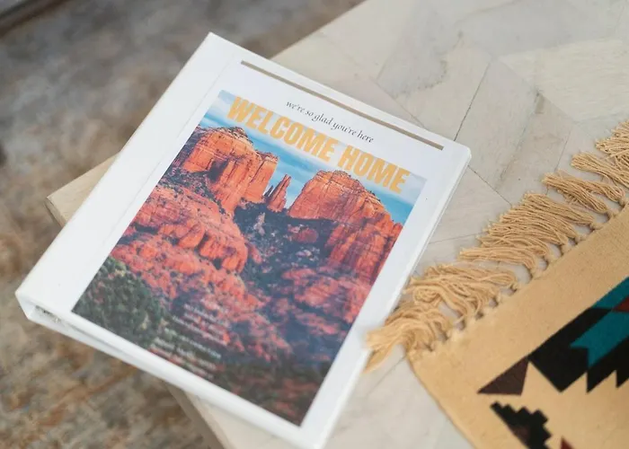 2br With Breathtaking Red Rock Views, Hot Tub And In Location Sedona